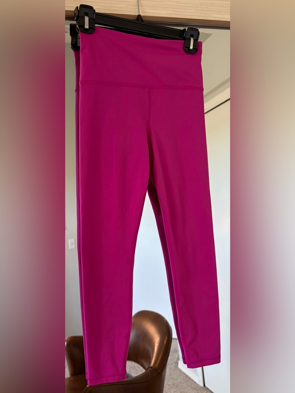 Athleta Elation 7/8 Leggings Bright Hot Pink size XS